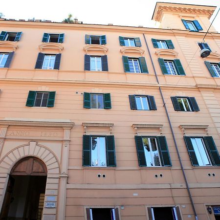 Appartamento D'Epoca Colosseo Art Gallery Рим Экстерьер фото